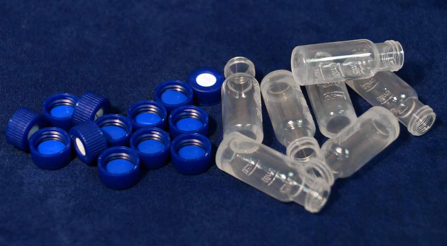 Vial Kit, 1.5 mL Polypropylene with Caps and Septa, Pack of 100 for