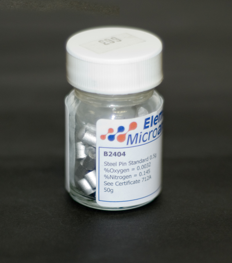 Steel Pin Standard 0.5 g Approximate values 1410ppmN 26ppmO 0.141%N 0.0026%O See certificate 721Z for actual values. 50 g