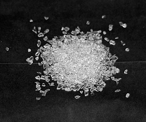 Silica (Quartz) Chips Granular 2 to 4mm 100g