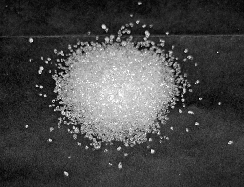 Silica (Quartz) Chips Granular 0.85 to 1.7mm 100gm