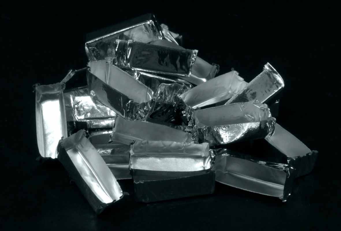 Tin Foil Squares Standard Weight 50 x 50mm pack of 500 - Elemental  Microanalysis